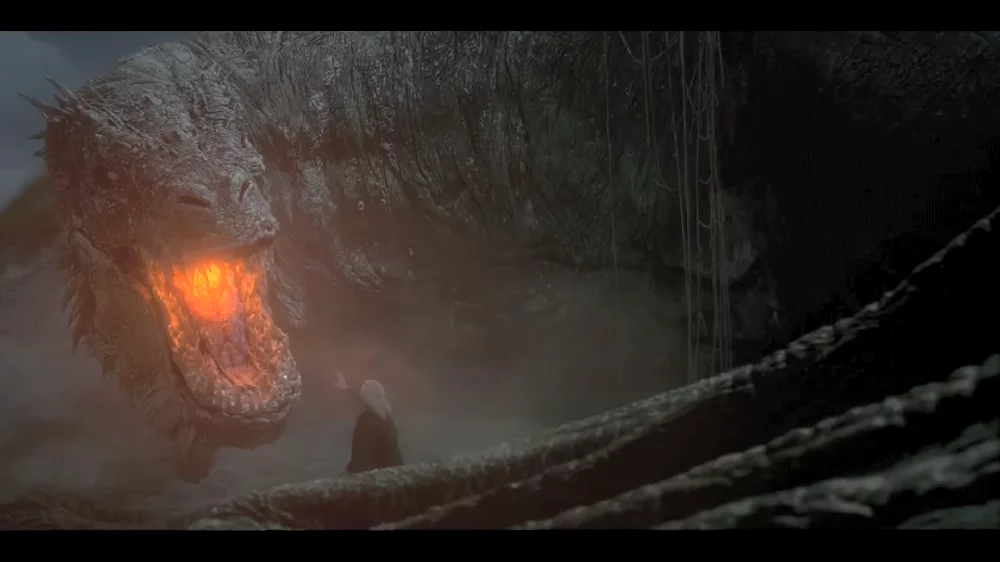 Vhagar - O maior e mais antigo dragÃ£o vivo de Westeros pertence a Aemond Targaryen (Ewan Mitchell). Os fÃ£s elogiaram a aparÃªncia marcante da criatura.