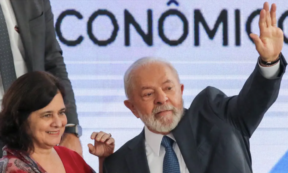 Após longa fritura, Lula demite Nísia Trindade do Ministério da Saúde -  (crédito: Platobr)