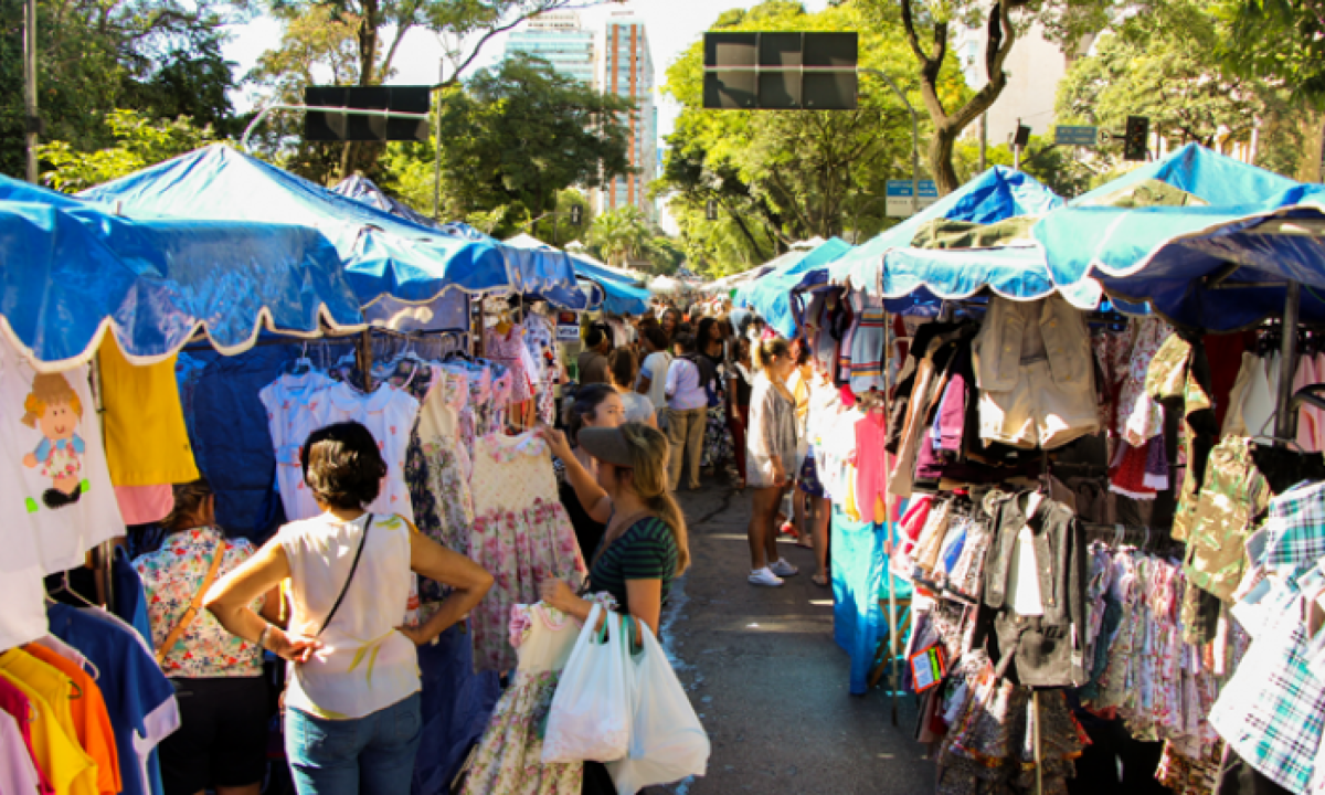 Carnaval BH: Feira Hippie funcionará normalmente durante o feriado -  (crédito: Créditos da imagem: Divulgação/PBH)