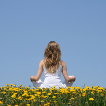 Retiro Espiritual Durante o Carnaval: 6 Motivos Para Você Fazer - Wemystic
