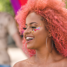 As cores da maquiagem e da fantasia de Carnaval, o que atraem? - Wemystic