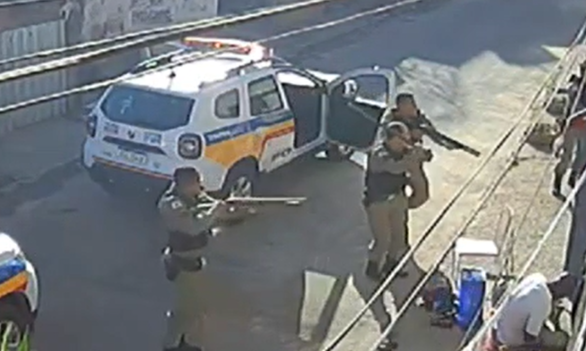 Segundo o Tribunal, os policiais, que usaram balas de borracha durante a abordagem, agiram em estrito cumprimento do dever legal -  (crédito: Reprodu&Atilde;&sect;&Atilde;&pound;o / Circuito Interno)