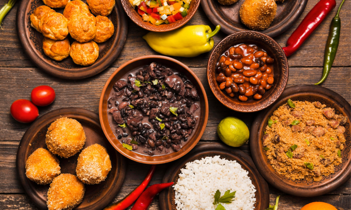 A comida mineira é baseada na simplicidade, com ingredientes simples que unidos tornam-se um banquete -  (crédito: Freepik)