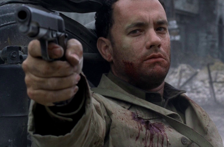 Além disso, Hanks atuou em diversos filmes de prestígio ao longo dos anos, como "O Resgate do Soldado Ryan" (1998), "À Espera de Um Milagre" (1999), "Náufrago" (2000), "Prenda-Me se for Capaz" (2002) e "Capitão Phillips" (2013).