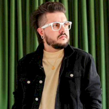 Pe Lanza, do Restart, celebra aniversário com show solo em SP - Rodrigo Takeshi