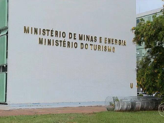 Essa forma de energia é muito importante para o Brasil. Dados do Minstério de Minas e Energia apontam que, em 2022, 31,4% da energia necessária para atender o país foram referentes à biomassa.