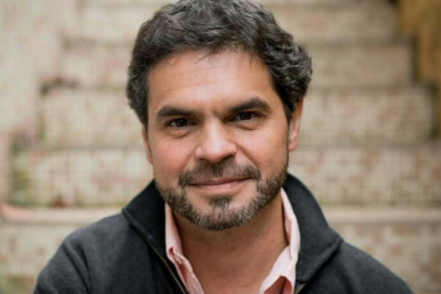 Escritor Rodrigo Lacerda se lança candidato a imortal da ABL -  (crédito: Platobr Cultura)