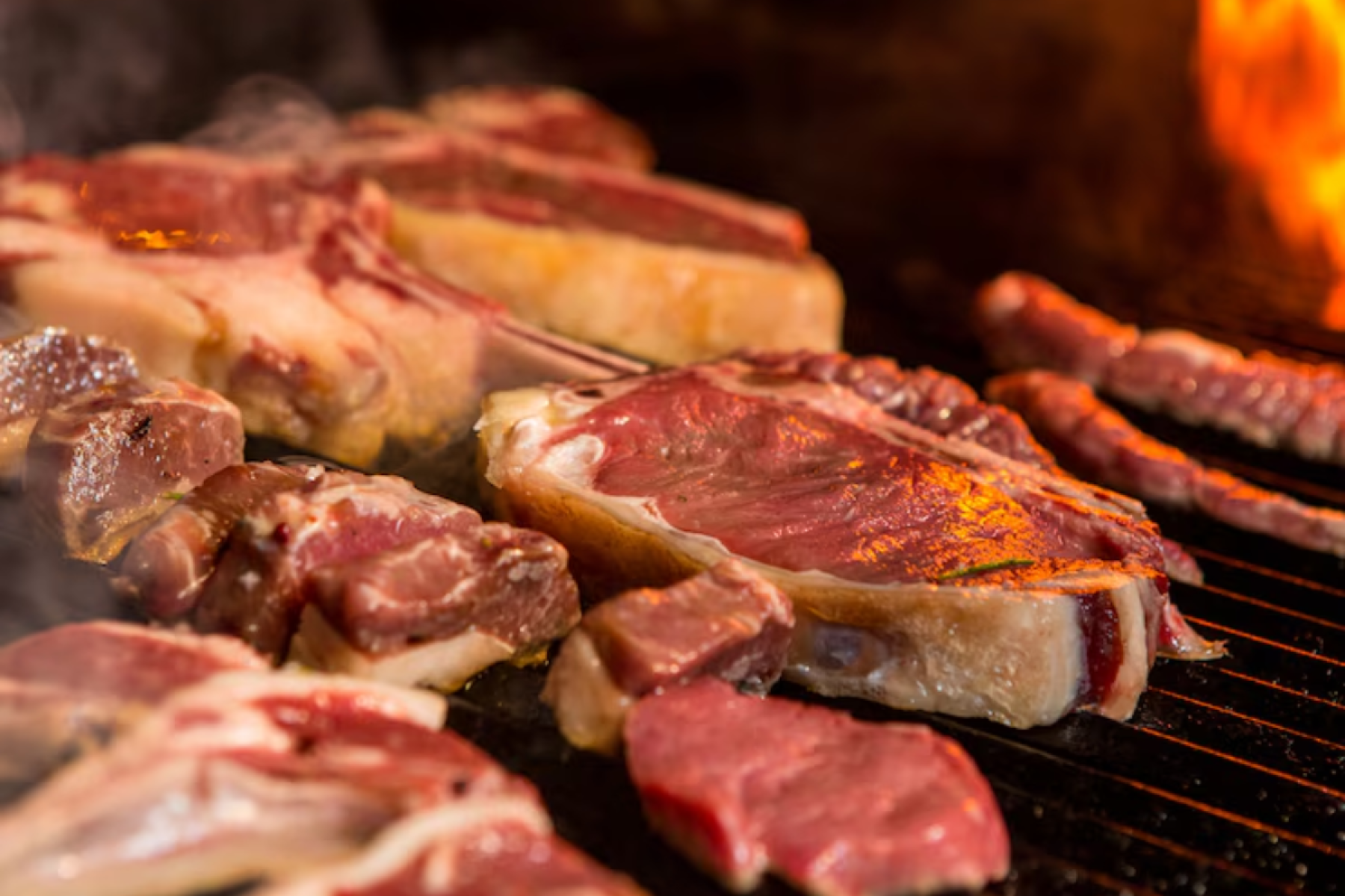Quanto de carne comprar para o churrasco? Veja o cálculo ideal Quanto de carne comprar para o churrasco? Veja o cálculo ideal