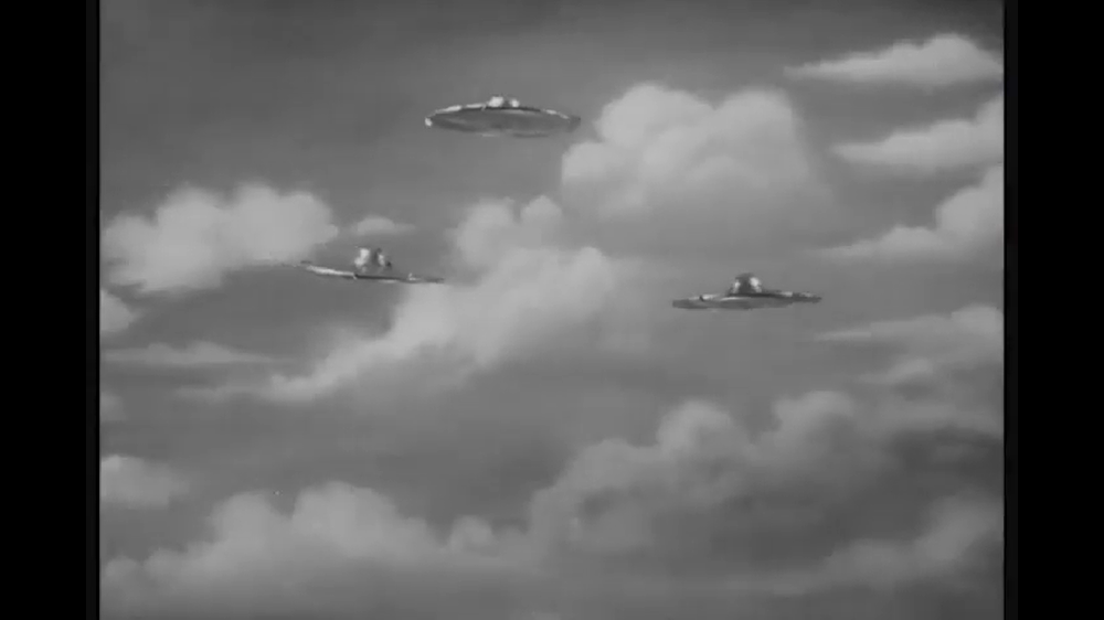 Acontece que, por conta de limites orçamentários e técnicos, suas obras ficaram marcadas por narrativas confusas, desconexas e efeitos visuais terríveis até mesmo para a época.