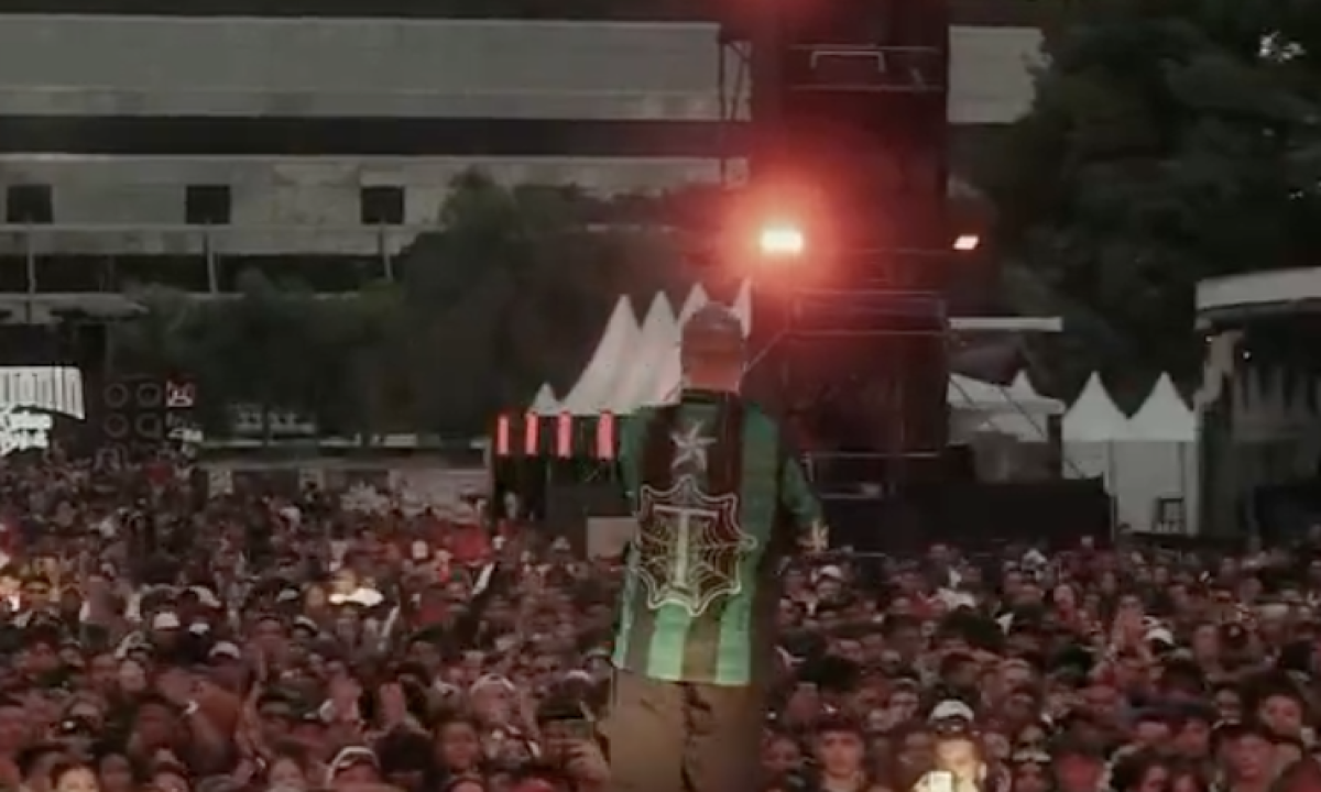 VÍDEO: Quem é o cantor que se converteu e abandonou o funk? - (crédito: Tupi - Pablo Oliveira) VÍDEO: Quem é o cantor que se converteu e abandonou o funk? - (crédito: Tupi - Pablo Oliveira)