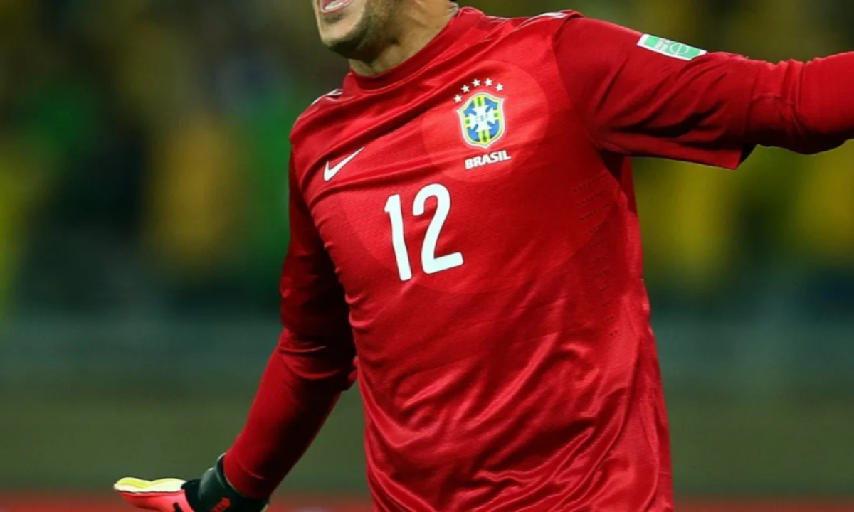 O impacto digital da camisa vermelha da Seleção e o gatilho ao debate político -  (crédito: Platobr Esportes)