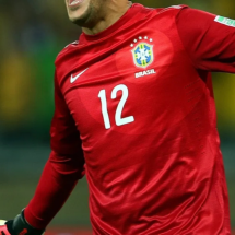 O impacto digital da camisa vermelha da seleção e o gatilho ao debate político