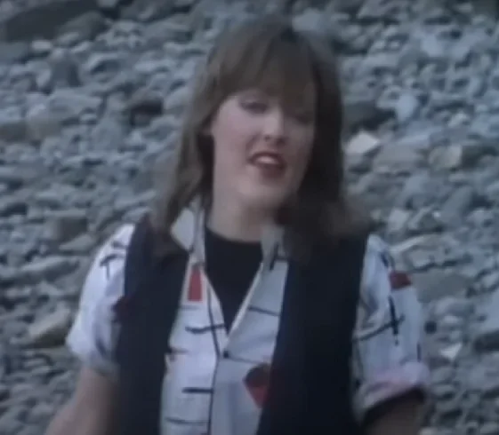 Essa é uma canção escrita por Kimberley Rew para o álbum de estreia homônimo da banda de rock britânica “Katrina and the Waves”, em 1983. Foi o primeiro sucesso da banda no top 40 dos Estados Unidos e o maior sucesso no Reino Unido até "Love Shine a Light" (1997).