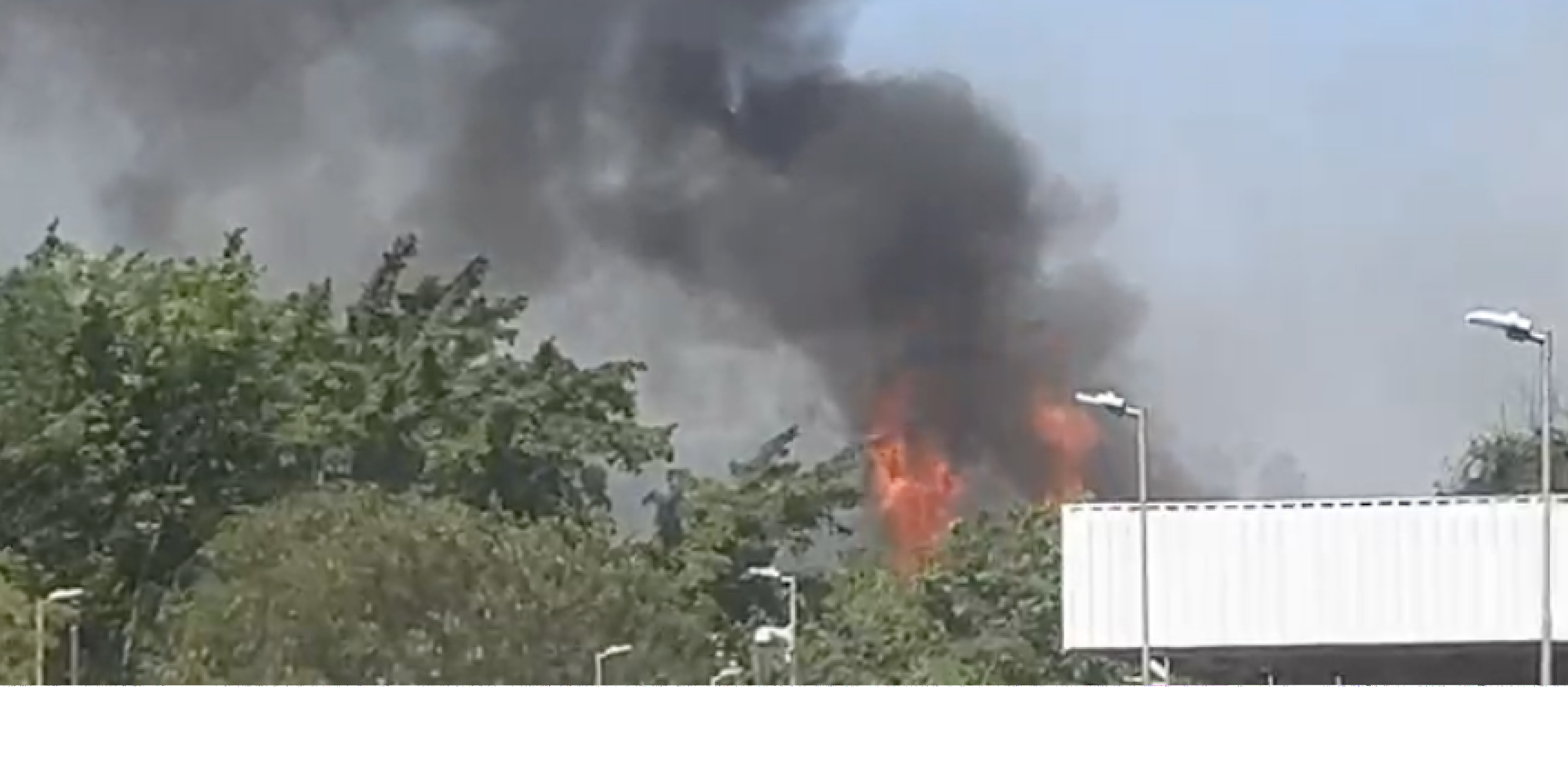 EXCLUSIVO: IncÃªndio toma conta dos estÃºdios globo; veja! -  (crédito: Tupi - Pablo Oliveira)