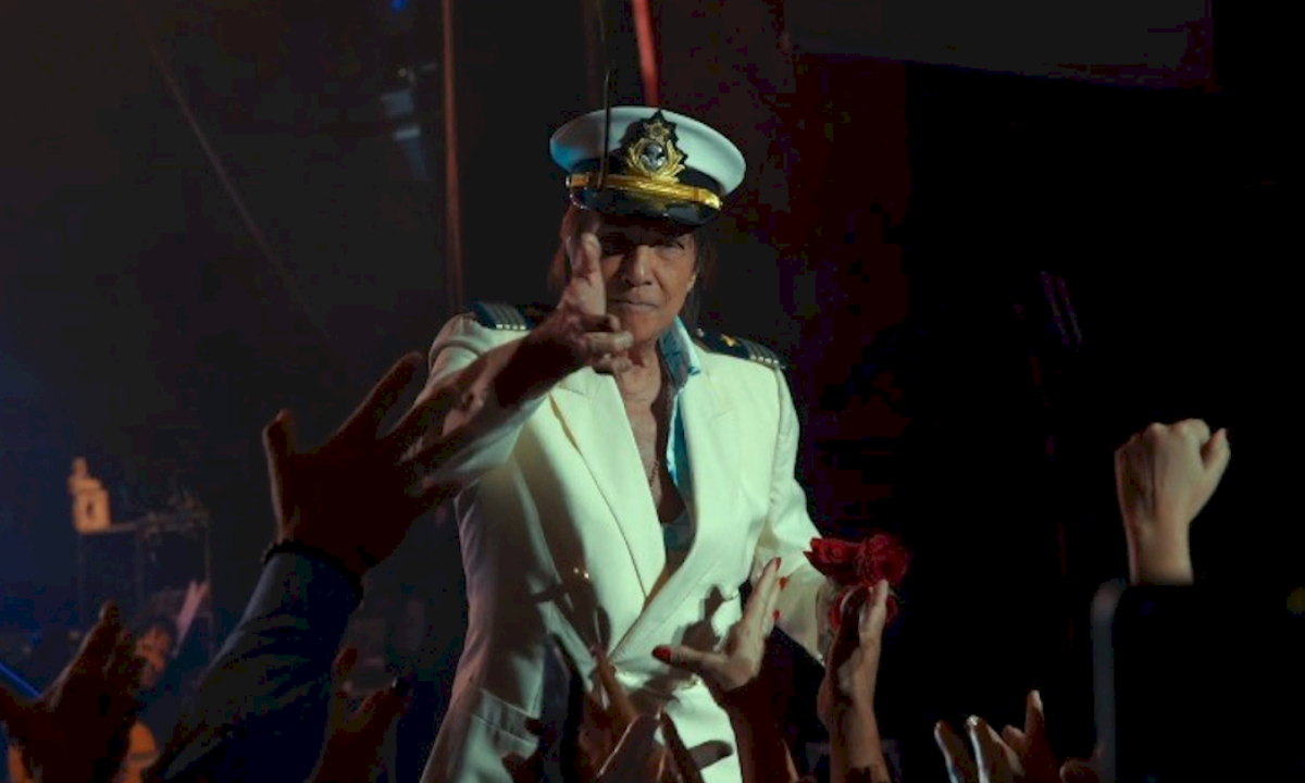 Roberto Carlos: confira o clipe inédito do clássico 'Além do Horizonte' - (crédito: Sony Music) Roberto Carlos: confira o clipe inédito do clássico 'Além do Horizonte' - (crédito: Sony Music)