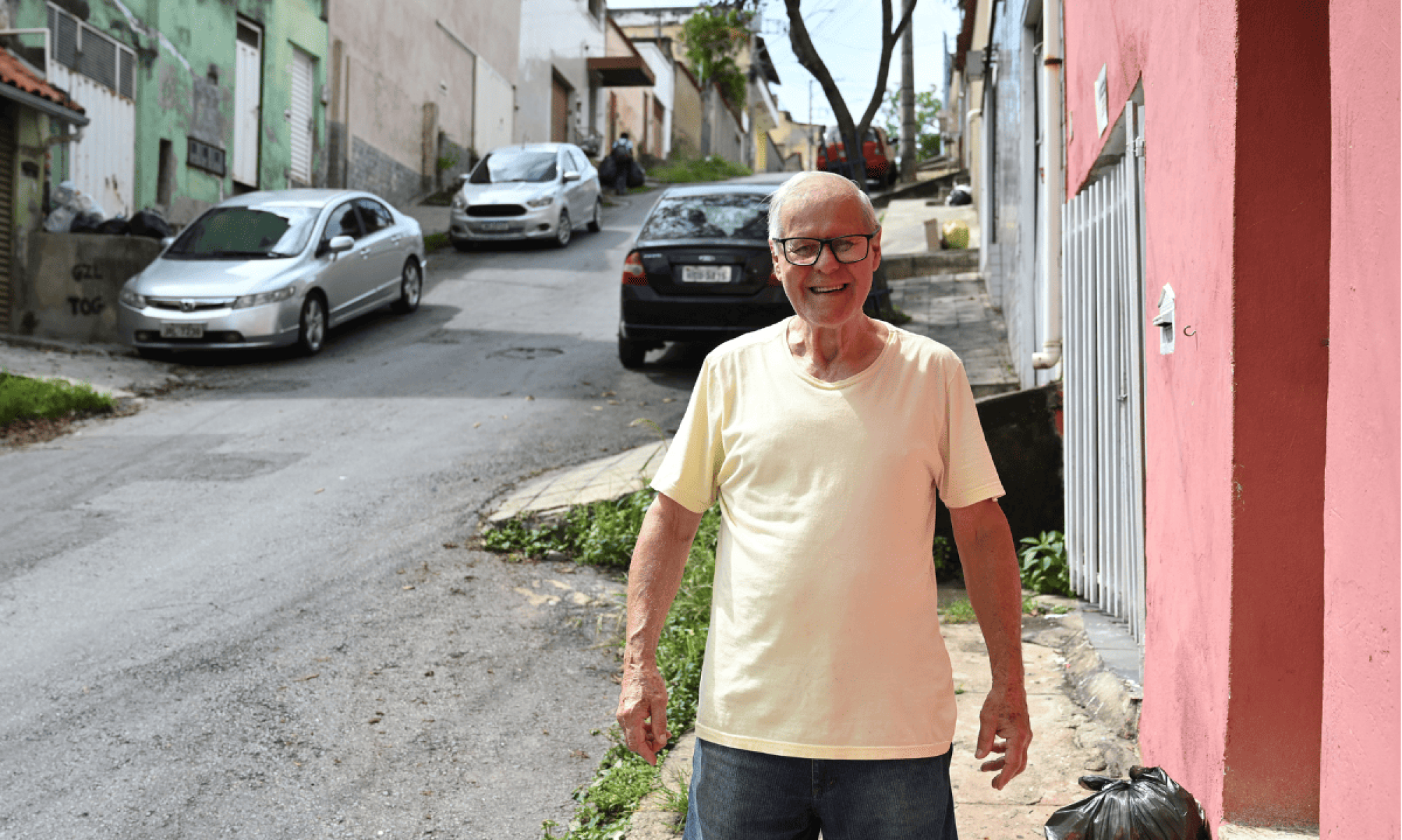 Dailton Nogueira, de 78 anos, relembra as memórias do bairro-Leandro Couri/EM/DA Press