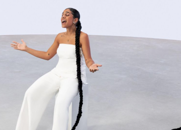 Filha do ex-jogador Zinho, cantora Hatalia aposta no gospel em novo single -  (crédito: Maëva Domingues)