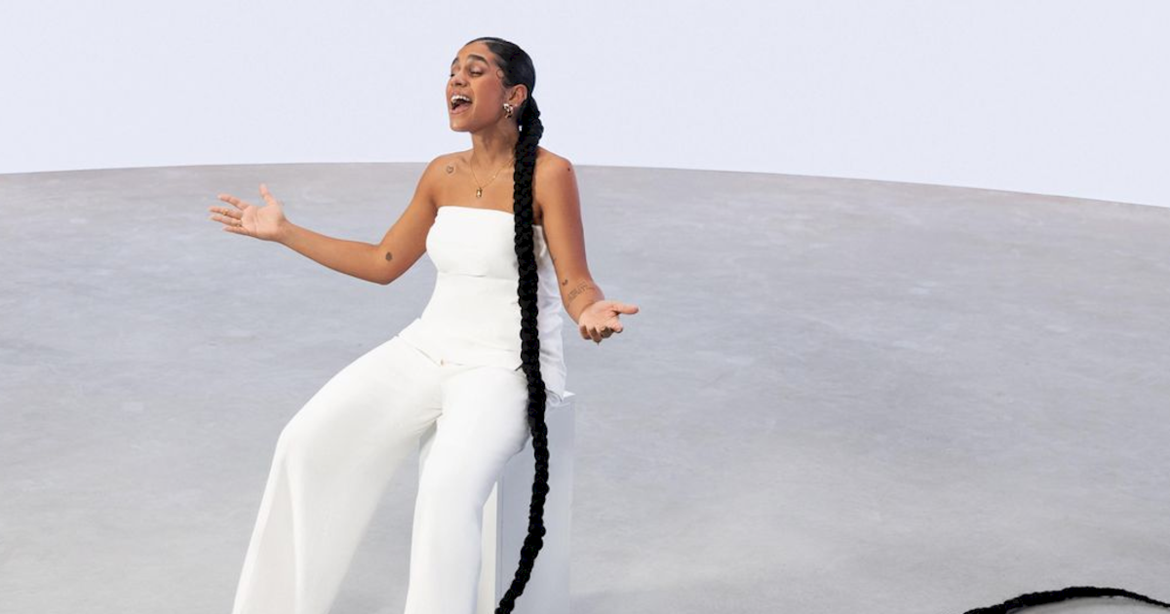 Filha do ex-jogador Zinho, cantora Hatalia aposta no gospel em novo single - (crédito: Maëva Domingues) Filha do ex-jogador Zinho, cantora Hatalia aposta no gospel em novo single - (crédito: Maëva Domingues)