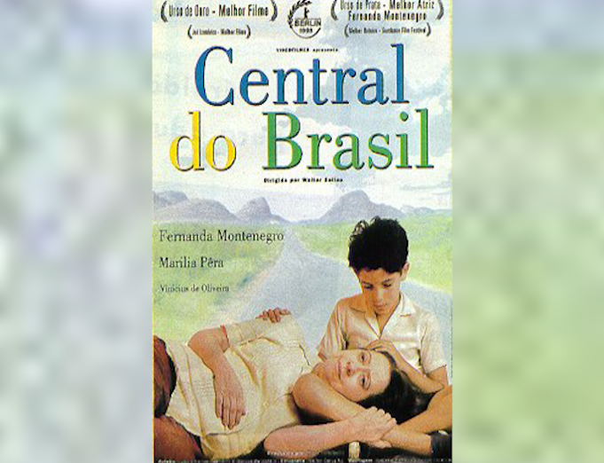 Em 1998, ela protagonizou o filme "Central do Brasil". O longa  foi indicado ao Oscar de Melhor Filme Estrangeiro e a atuação de Fernanda lhe rendeu indicações a vários prêmios, inclusive ao Oscar de Melhor Atriz.
