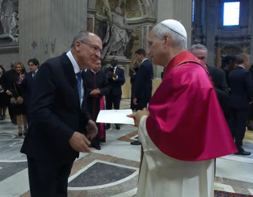 O papa Leão XIV recebeu o vice-presidente do Brasil Geraldo Alckmin  -  (crédito: Reprodução Youtube Vaticano )