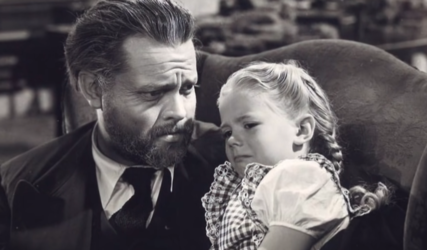 Ela estreou no filme "Tomorrow is forever"("O Amanhã é Eterno"), em 1946, no papel de uma órfã, ao lado de Orson Welles, e imediatamente conquistou o público. 