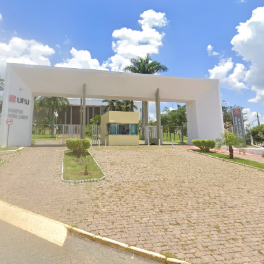 Aluna da ufsj denuncia intolerância religiosa em sala de aula