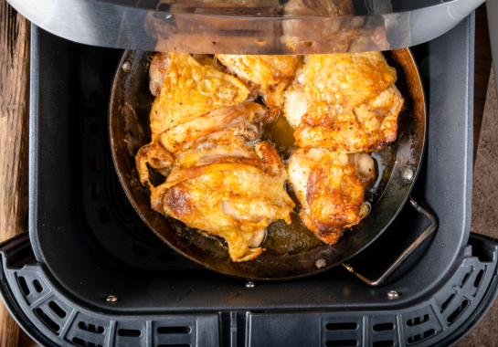  Frango à arinho na airfryer: crocante por fora e suculento por dentro