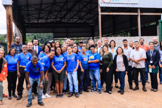 Catadores ganham novo centro de reciclagem em Sabará