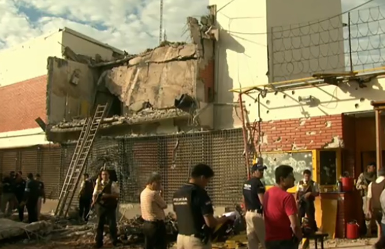 11) Prosegur (Ciudad del Este, Paraguai) - Em 24 de abril de 2017, ladrões invadiram a sede da transportadora de valores e levaram US$ 40 milhões. Os assaltantes usaram explosivos. Eram cerca de 40 e os inquéritos envolveram o Paraguai e o Brasil.  