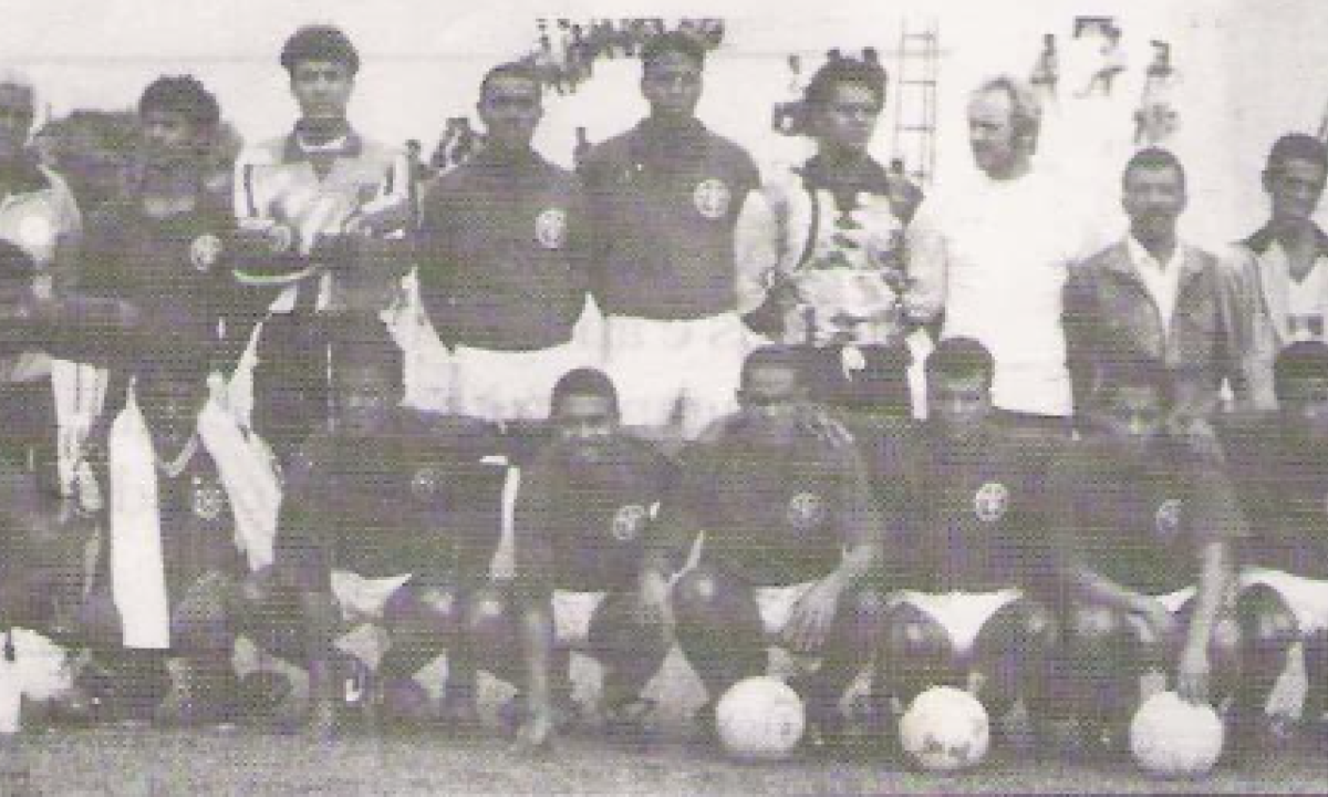símbolo do futebol operário
 -  (crédito: Imagem: Prefeitura de Sabará/Reprodução)