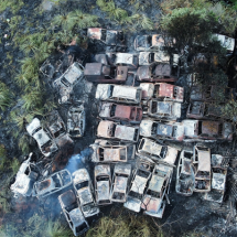 Vídeo: veja como ficaram carros atingidos por incêndio em pátio da PCMG - Leandro Couri / EM / D.A Press