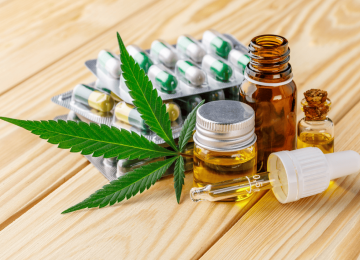 A nova política estabelece que a distribuição dos medicamentos à base de Cannabis será feita mediante prescrição médica acompanhada de laudo técnico -  (crédito: Reprodução/Redes Sociais )