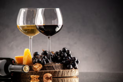De acordo com Roberto Yano, a bebida contém polifenóis que têm propriedades antioxidantes e anti-inflamatórias -  (crédito: FreePik)