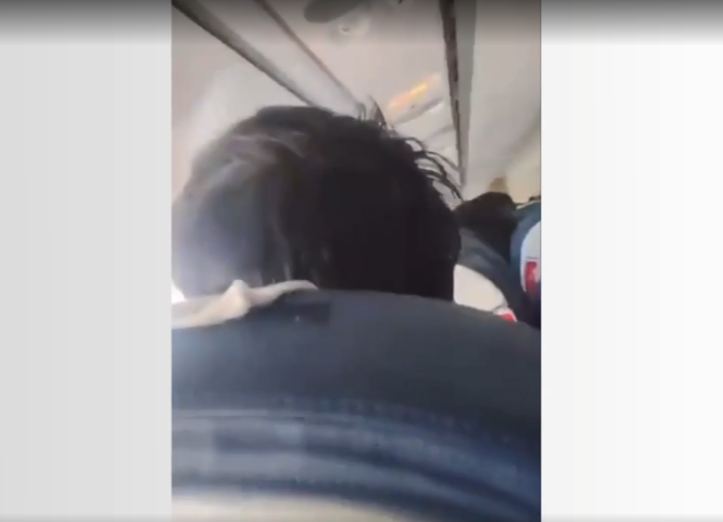 A polícia confirmou que as imagens impressionantes são verdadeiras, e identificam passageiros que, de fato, estavam a bordo. -Reprodução de vídeo redes sociais 