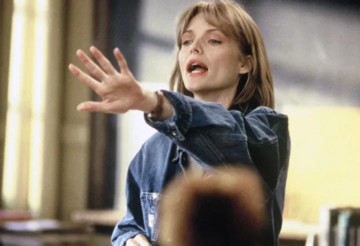 Louanne Johnson, de "Mentes Perigosas". Lançado em 1995. 