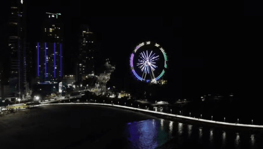 Duas semanas após a morte de Ziraldo, houve homenagens em rodas gigantes iluminadas em referência ao Menino Maluquinho, principal obra do artista. Os brinquedos acenderam no Balneário Comboriú (SC- foto), em Canela (RS) e no  Parque Cândido Portinari, na Zona Oeste de São Paulo. 
