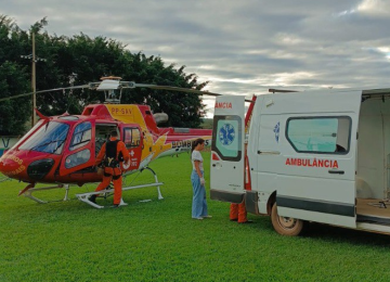 Vítima estava em uma área de difícil acesso, o que, segundo os bombeiros, impossibilitou a chegada rápida do socorro terrestre -  (crédito: CBMMG / Divulgação)