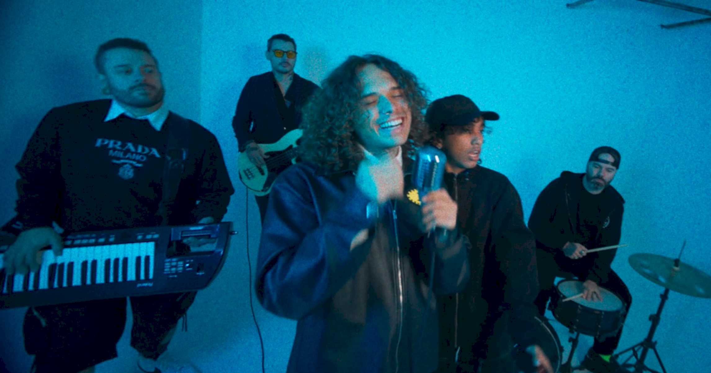 Los Brasileros cruza o ‘Atlântico Sul’ no inédito single ‘Devagar’ - (crédito: Gabriel Lucas) Los Brasileros cruza o ‘Atlântico Sul’ no inédito single ‘Devagar’ - (crédito: Gabriel Lucas)