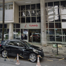 BH: fumaça saindo de elevador do prédio do TJMG mobiliza bombeiros - Google Street View / Reprodução 