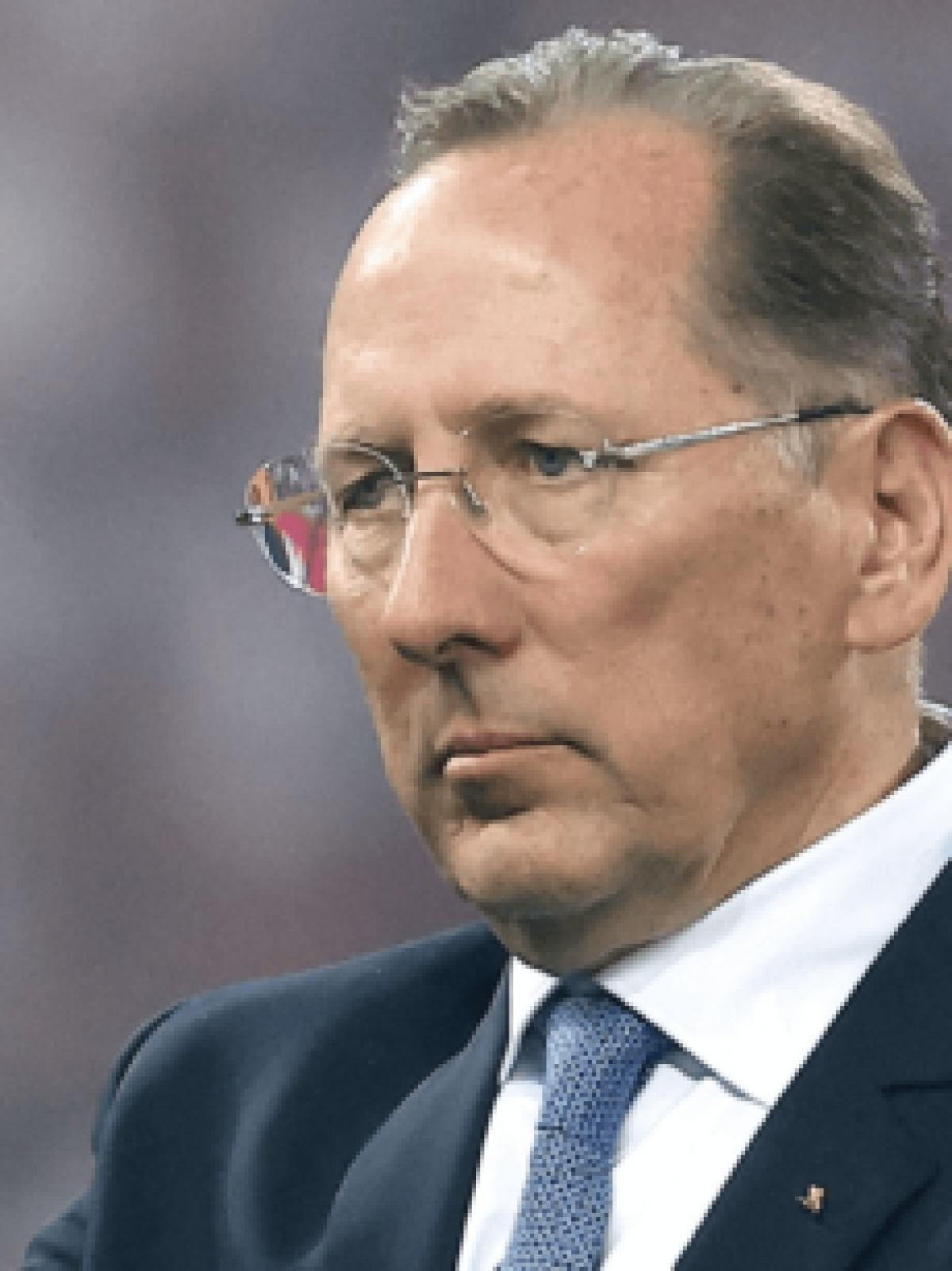 As missões de John Textor para evitar o rebaixamento do Lyon - No Ataque Internacional