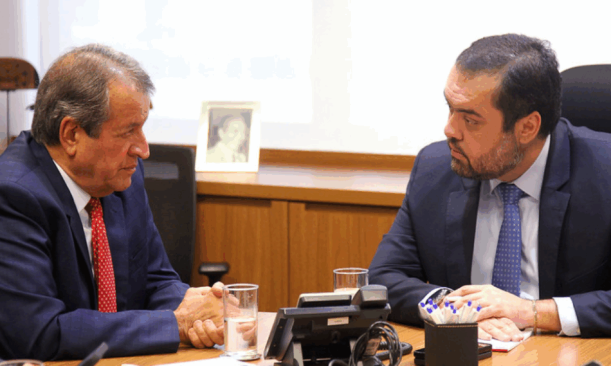 PL estadual e federal se dividem no Rio de Janeiro -  (crédito: Platobr Politica)