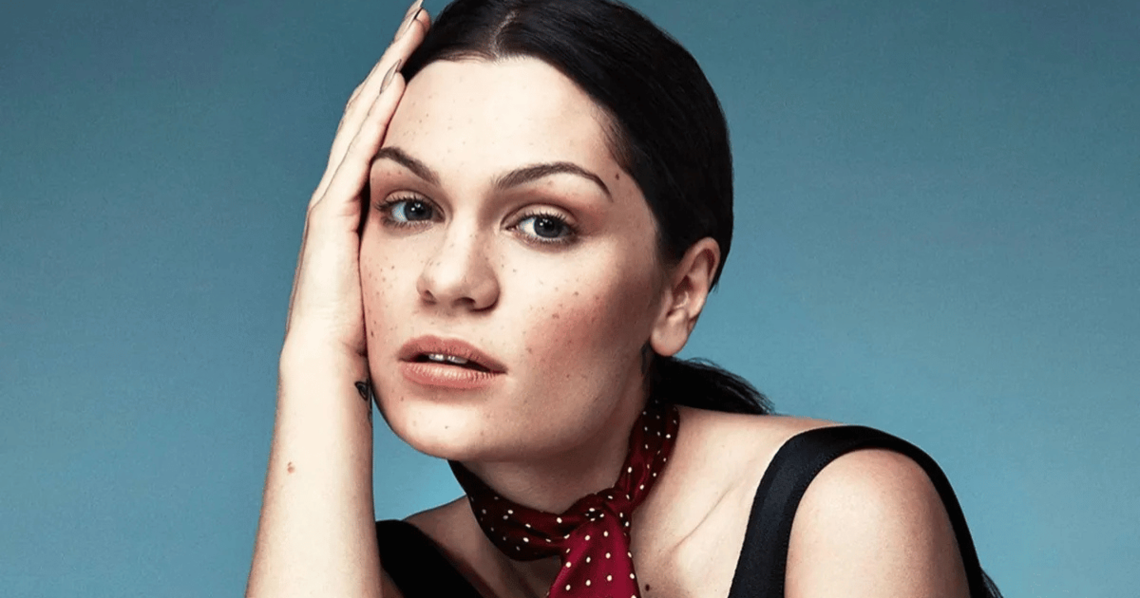 Jessie J comemora recuperação após mastectomia bem-sucedida