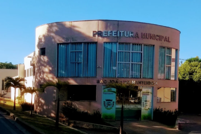 Justiça afasta secretárias por nepotismo em São João do Manteninha -  (crédito: Prefeitura de São João do Manteninha/Divulgação)