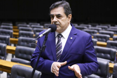 Presidente do PL-MG propõe comissão para negociar tarifaço dos EUA -  (crédito: Vinicius Loures/CÃ¢mara dos Deputados)