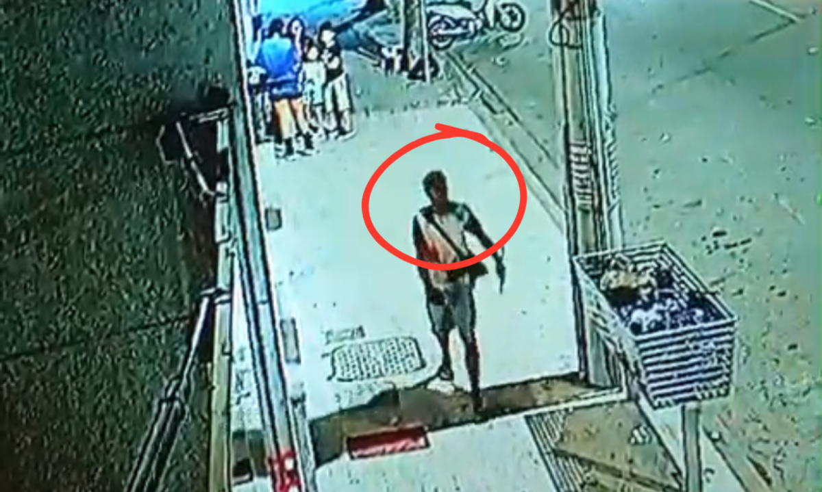Homem em situa&ccedil;&atilde;o de rua atinge crian&ccedil;a de 4 anos -  (crédito: Reprodu&ccedil;&atilde;o/Redes Sociais)