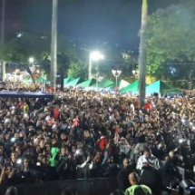 Mumuzinho leva multidão à Praça Melo Viana em Sabará  - Imagem: Instagram/Reprodução