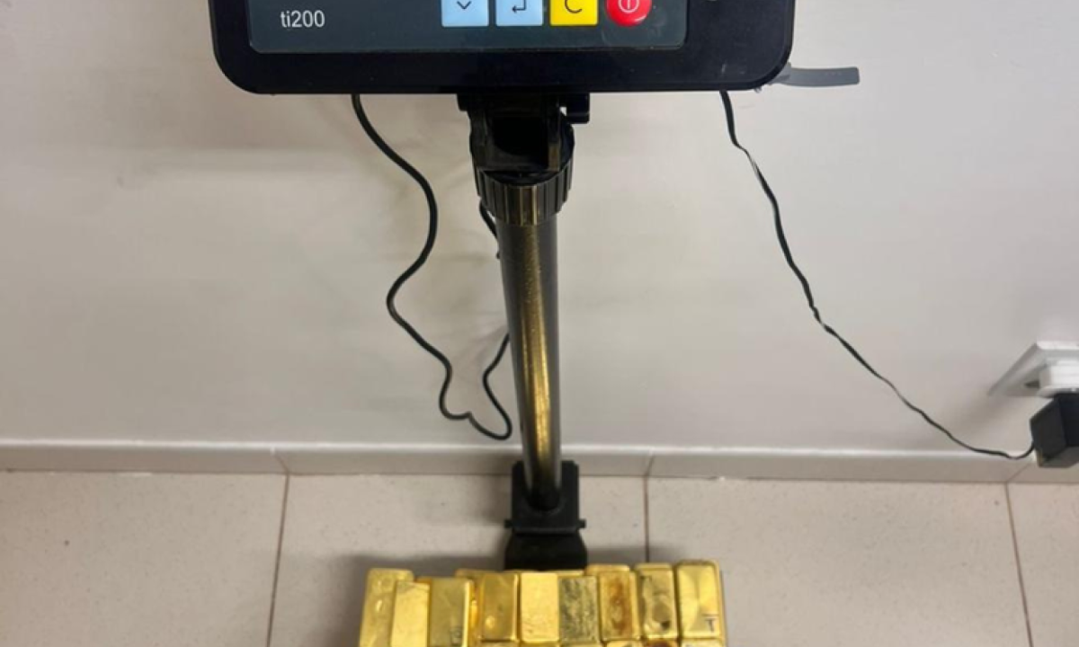 PRF apreende 103 kg de ouro irregular em Roraima 