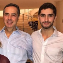 Filho de Barroso decide não voltar aos EUA por precaução com sanções de Trump - Reprodução/Redes Sociais