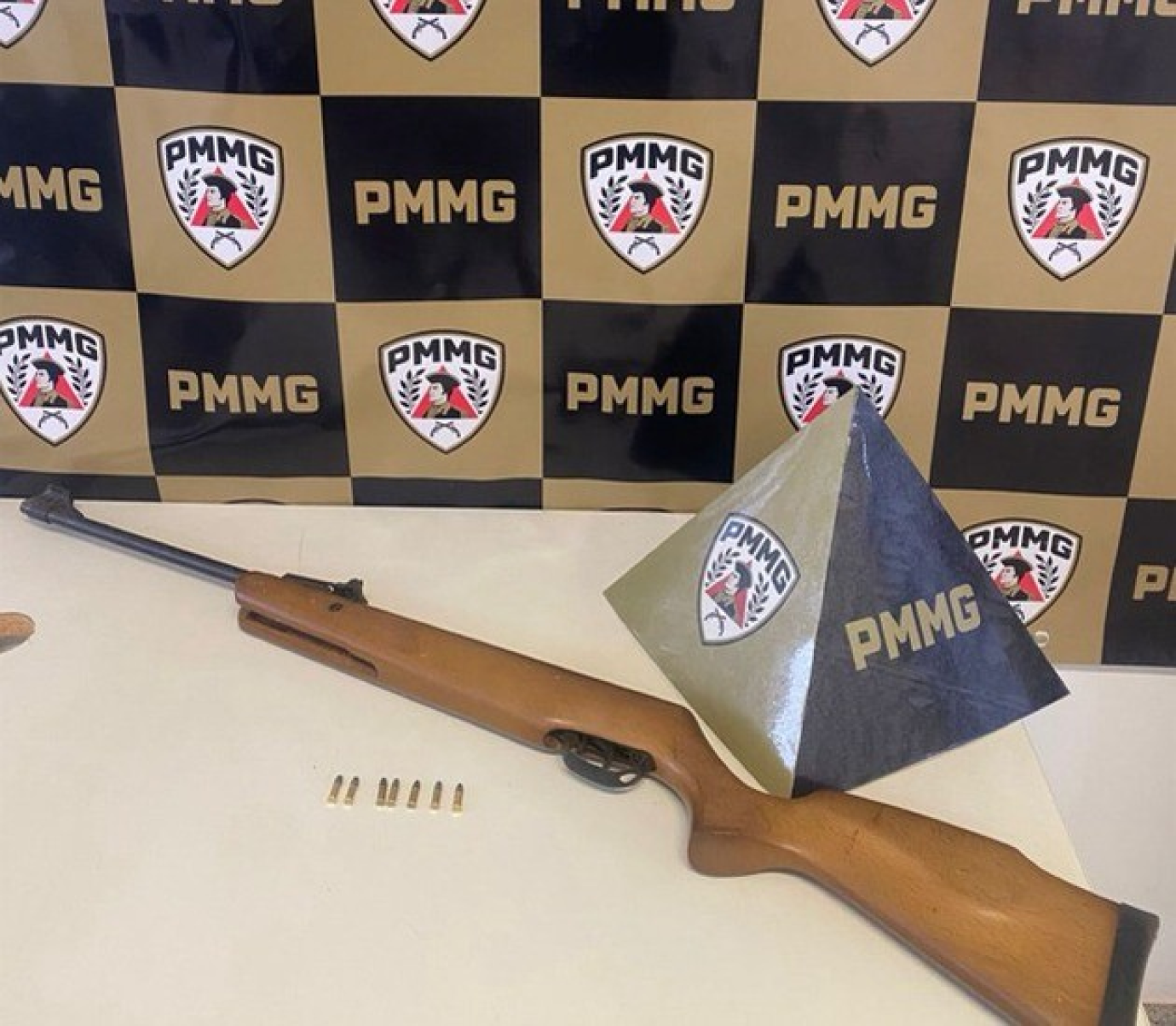 Demitido, homem tenta matar a tiros ex-patrão - DivulgaÃ§Ã£o/PMMG