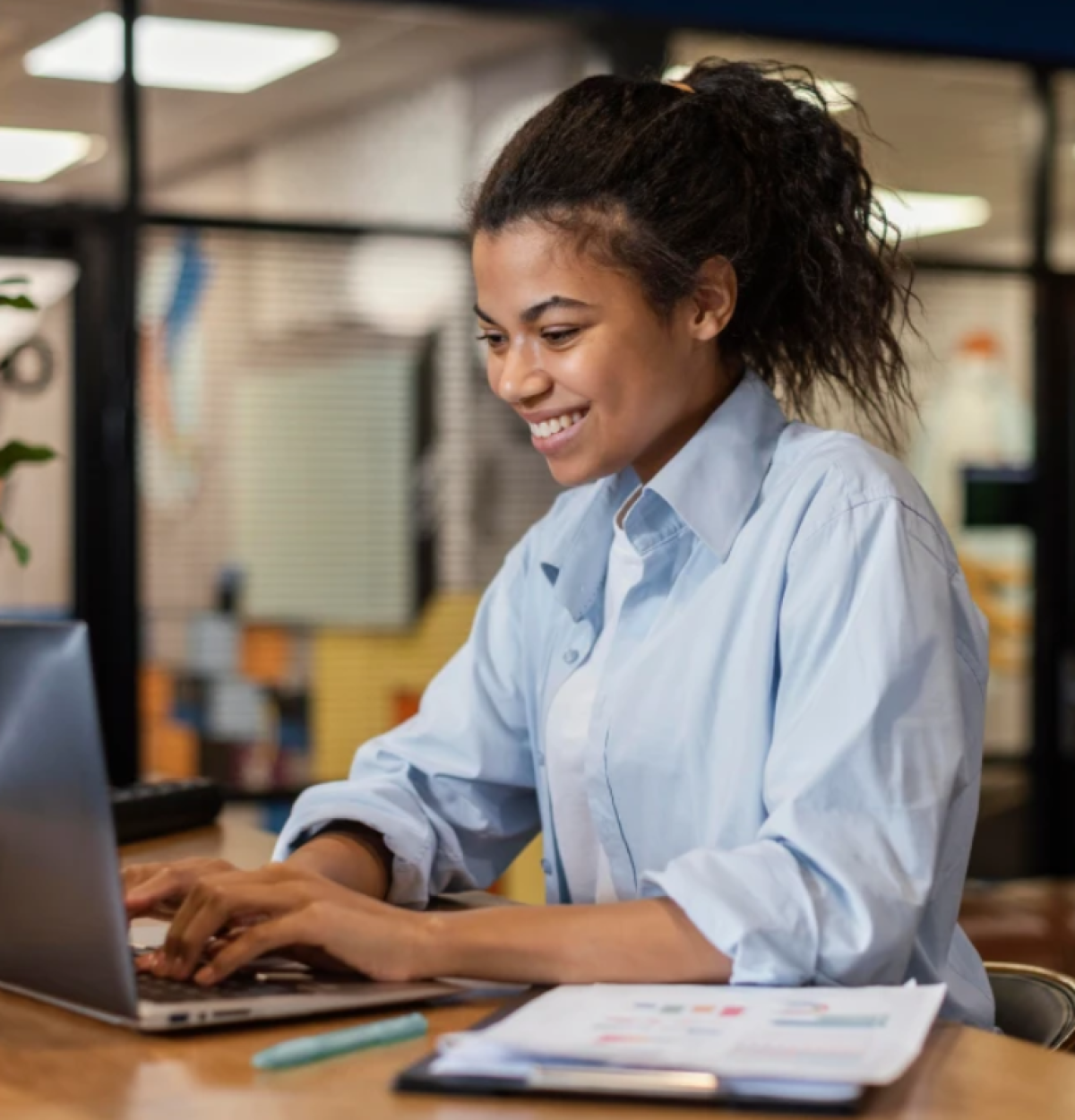 Startup conecta empresas a mais de 300 headhunters no Brasil - DINO